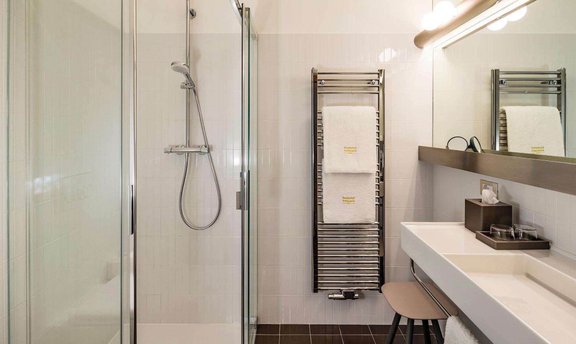 Seehotel Ambach Caldaro Room photo