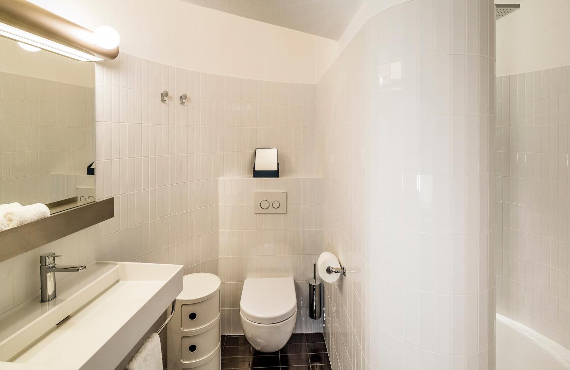 Seehotel Ambach Caldaro Room photo
